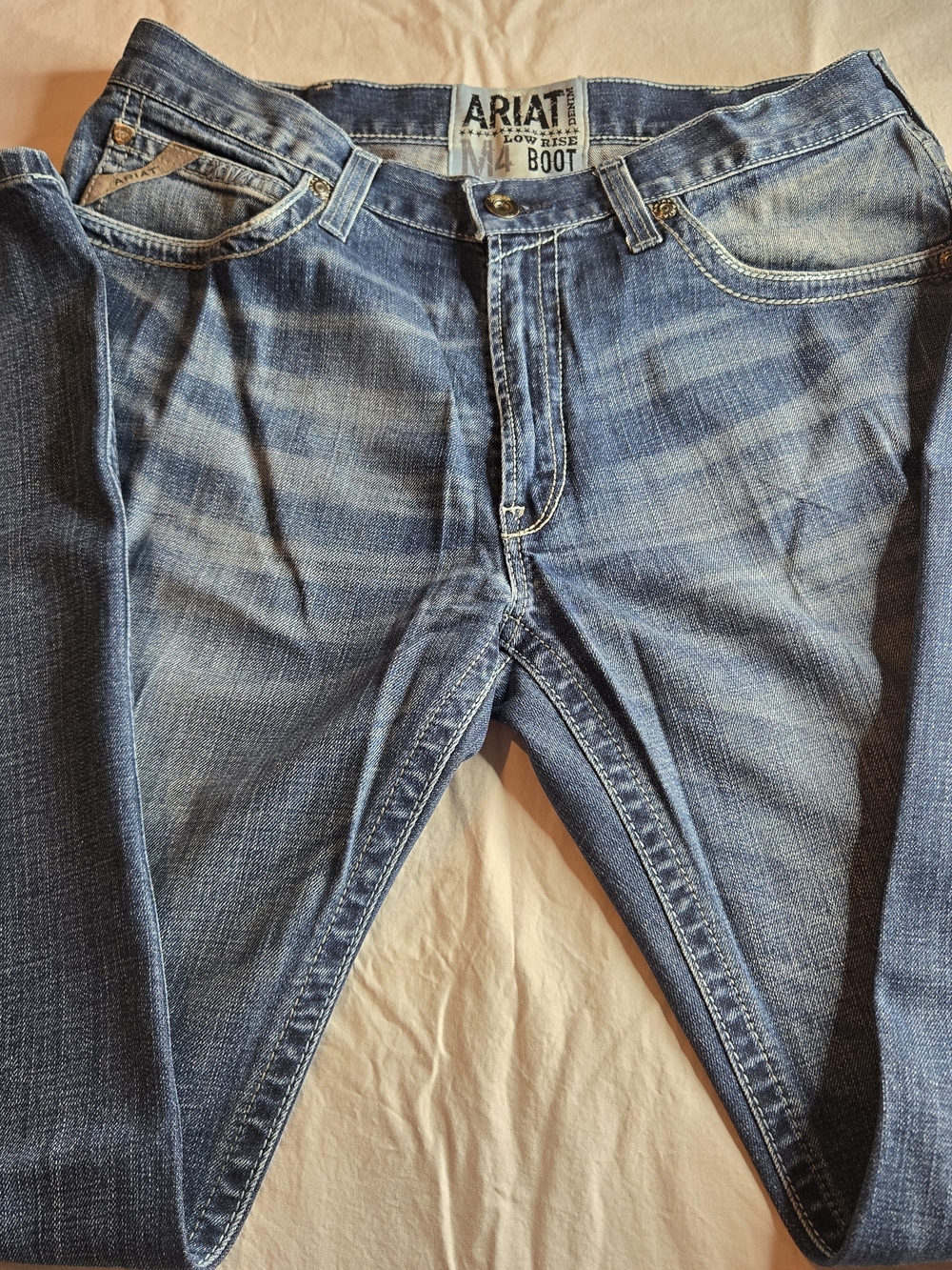 Ariat Men’s Medium Wash Bootcut Jeans - Low Rise
